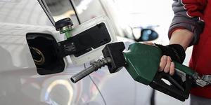 Akaryakıtta tabela tekrar değişti: Bir indirim daha geldi