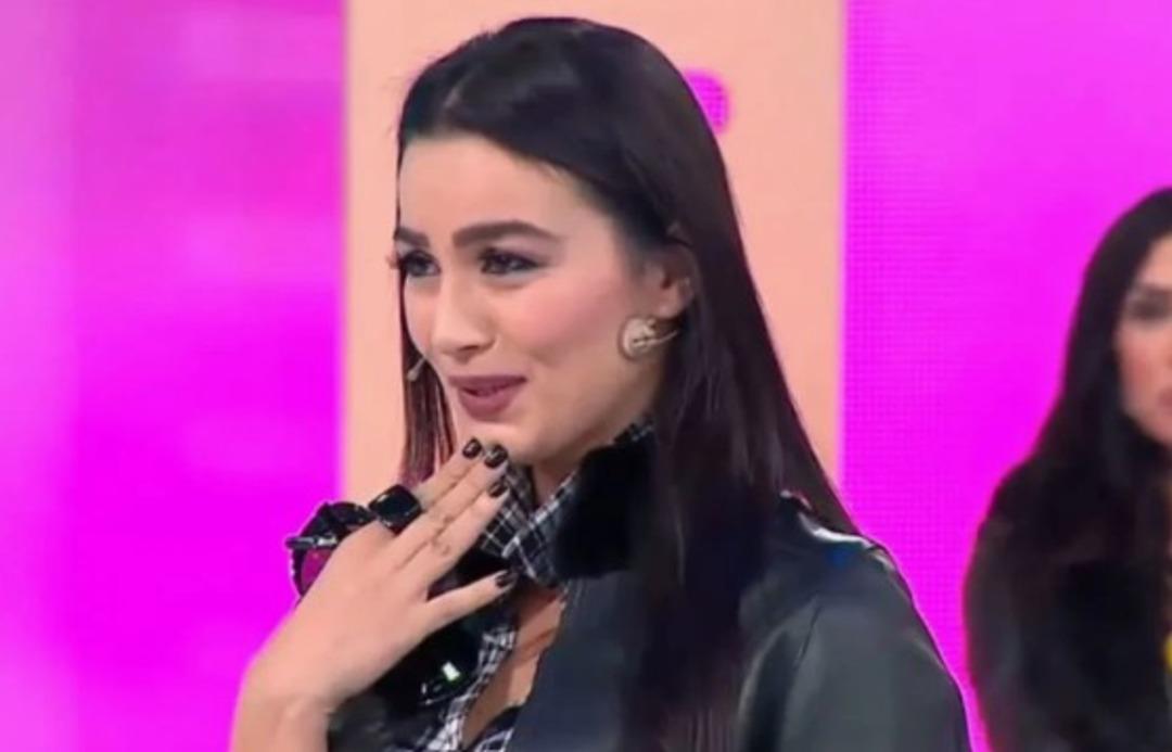 &Ccedil;arkıfelek in efsane hostesi Emel &Ouml;zkızıltaş ın son hali şaşırttı! G&ouml;renler tanıyamıyor  1