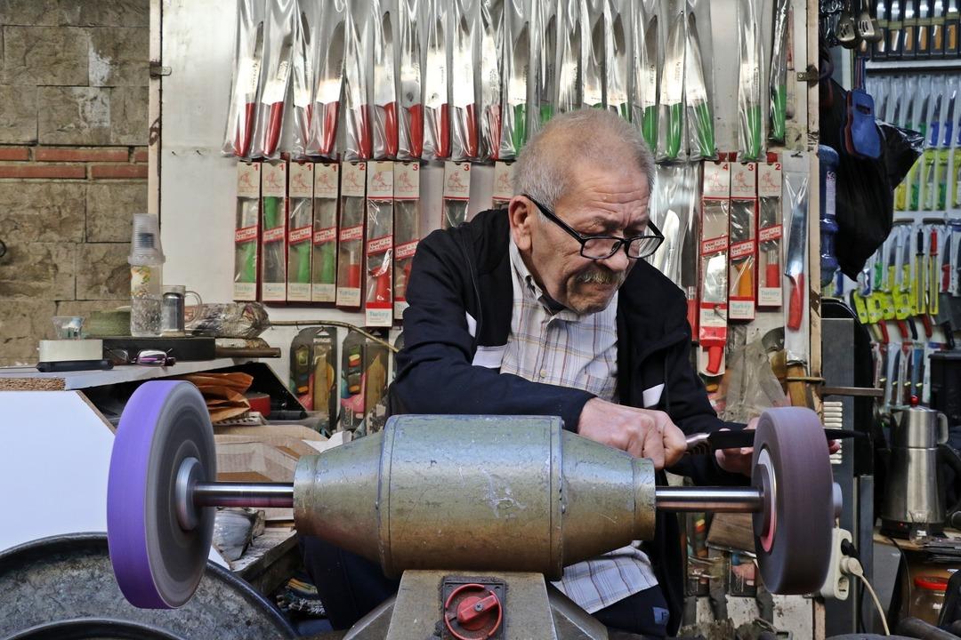  &Ccedil;alışmak isteyen olsa 60 bin TL maaş veririz  Eleman bulamıyor 4