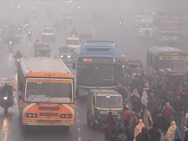 O &uuml;lkede evden &ccedil;alışma zorunluluğu geldi! 