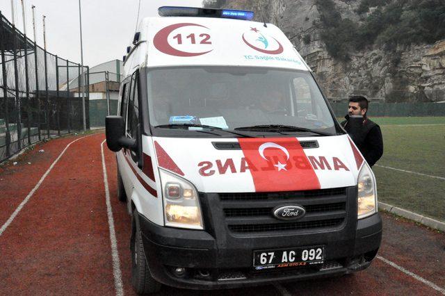 Otomobilde doğan Yama&ccedil; bebek, ambulans helikopterle Konya ya sevk edildi 1