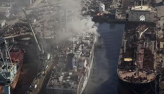 Tuzla tersanesinde gemi yangını! 