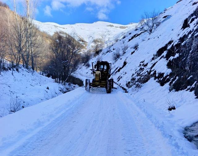 Van&rsquo;da 35 ulaşım yolu kapalı 1