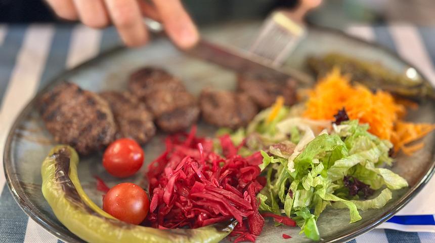 T&uuml;rk mutfağının vazge&ccedil;ilmezine dikkat! Aşırı t&uuml;ketimi kanser riskini artırıyor