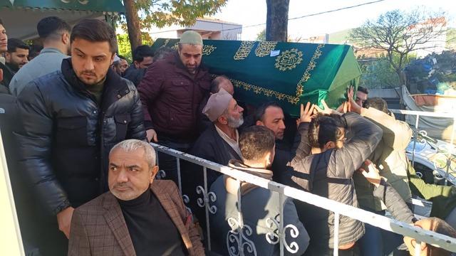 Sultanbeyli&rsquo;de motor kazasında hayatını kaybeden 3 &ccedil;ocuk babası son yolculuğuna uğurlandı 2