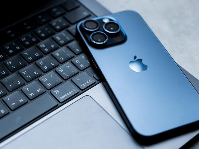 Bu ayar ile iPhone'unuzu sessiz ama "g&ouml;r&uuml;n&uuml;r" yapın