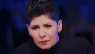 Cansever'den &uuml;zen haber! Kansere yakalandı: Hasta yatağından fotoğraf paylaştı