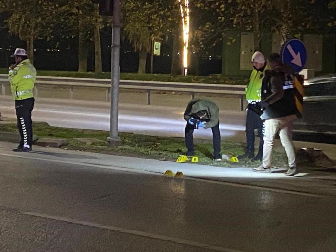 Kocaeli de silahlı saldırı: 1 i futbolcu 3 yaralı 1