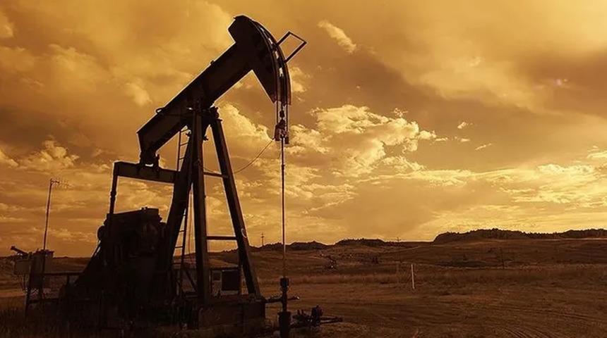 ABD'nin ticari ham petrol stokları yaklaşık 1 milyon 300 bin varil azaldı