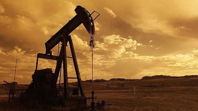 ABD'nin ticari ham petrol stokları yaklaşık 1 milyon 300 bin varil azaldı