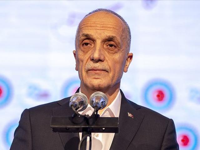 Asgari &uuml;cret toplantısına saatler kala T&Uuml;RK-İŞ'ten a&ccedil;ıklama!