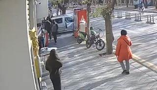 Kadınlar arasında &ccedil;ıkan kavga kameraya yansıdı