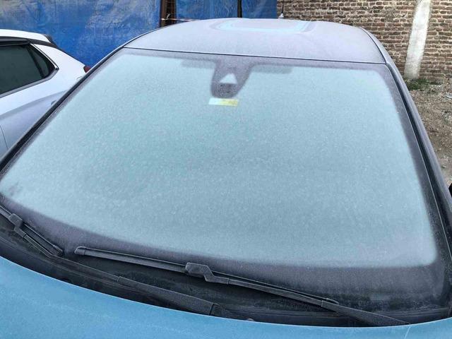 Araba camlarında buzlanma oluşmaya başladı 2