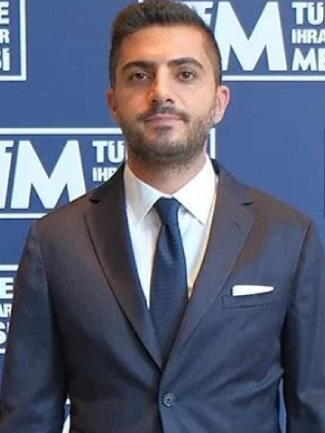 Ünlü isimlere uyuşturucu operasyonu! Şevval Şahin ve sevgilisi hakkında yakalama kararı! Şevval Şahin in sevgilisi Burak Ateş kimdir, ne iş yapıyor? 2