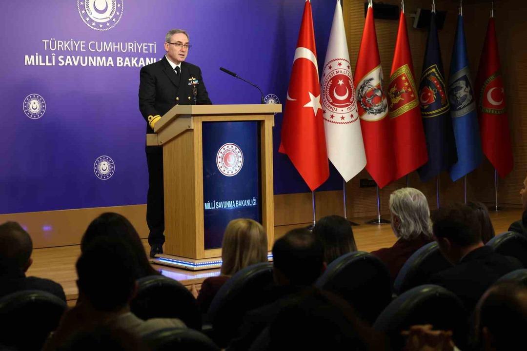 Son dakika | MSB den Türk F-16 larının düşürdüğü İHA hakkında açıklama: "Çok küçük parçalara ayrılarak geniş alana yayıldı" 2