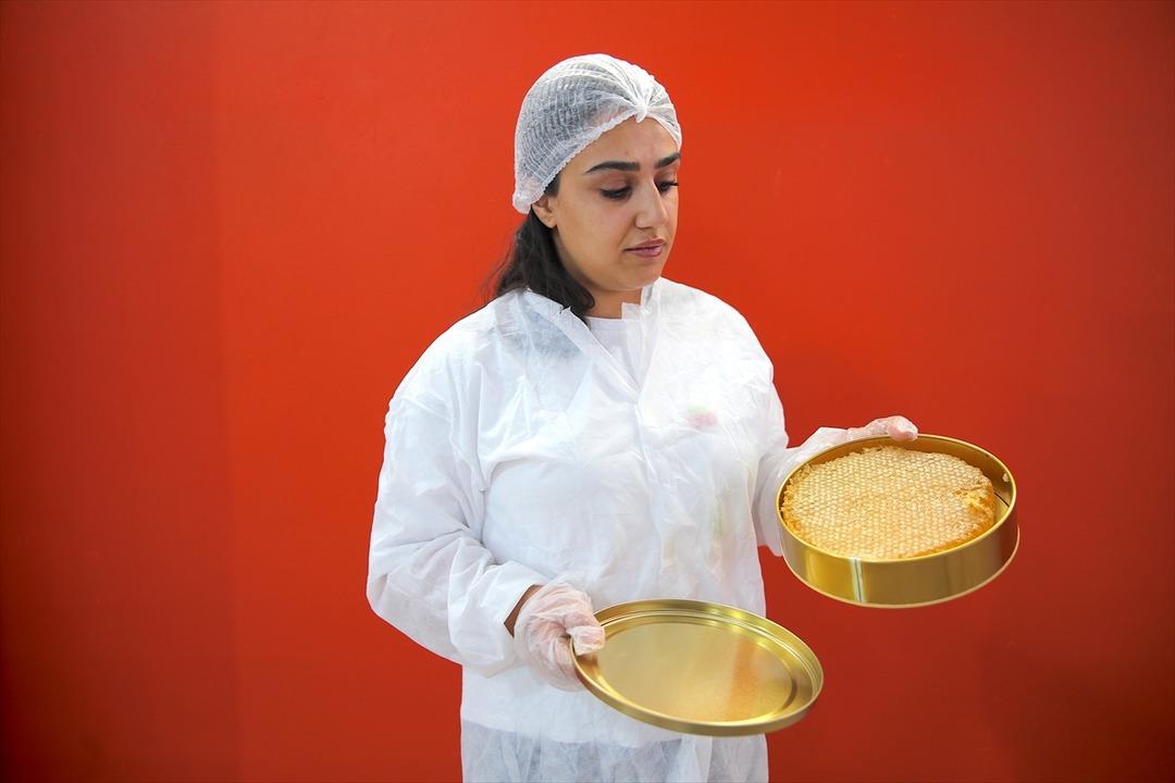 Devlet desteği ile kurdu! Dubai ye 16 ,5 tonluk ihracat yaptı 3