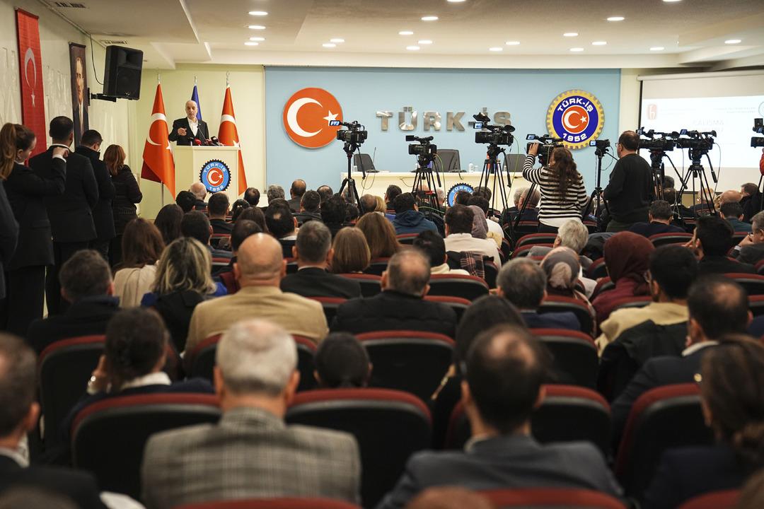 Asgari ücret zammı için kritik gün! TÜRK-İŞ bugün masaya oturacak mı? Başkan Atalay açıkladı: "Amacımız sabote etmek değil" 1