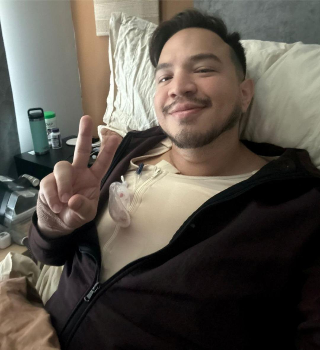 32 yaşında göğüs estetiği oldu: 280 bin TL ödedi! Operasyon erkekler arasında yaygınlaşıyor 1