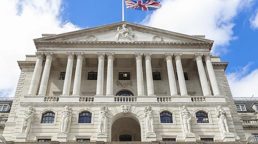 İngiltere Merkez Bankası, politika faizini beklentiler doğrultusunda 25 baz puan d&uuml;ş&uuml;rerek y&uuml;zde 3,75'e &ccedil;ekti