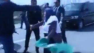 AK Partili Bakan'a protesto şoku! Konvoyun önünü kestiler...
