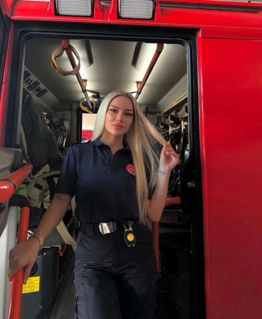 Mümine Senna Yıldız’ın evi ifşalandı! Sır eve giren çıkanlar inceleniyor 2