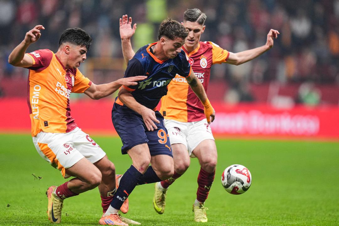 Galatasaray kupaya galibiyetle başladı! Sarı-Kırmızılılar Başakşehir i tek golle geçti 2