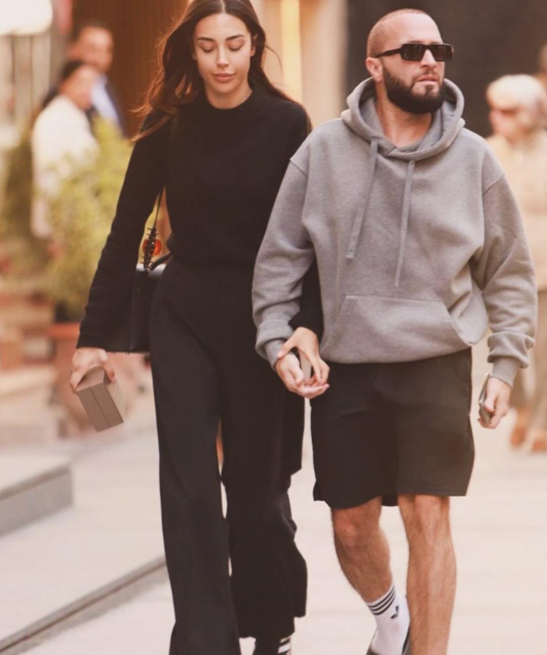 Berkay yatırım yaptı: Ev tadilata girdi, 3 aydır l&uuml;ks otelde yaşıyorlar 1