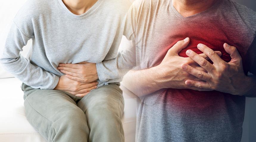 Basit bir ağrı denip ge&ccedil;iliyor: Kalp krizinin sinyaliymiş!