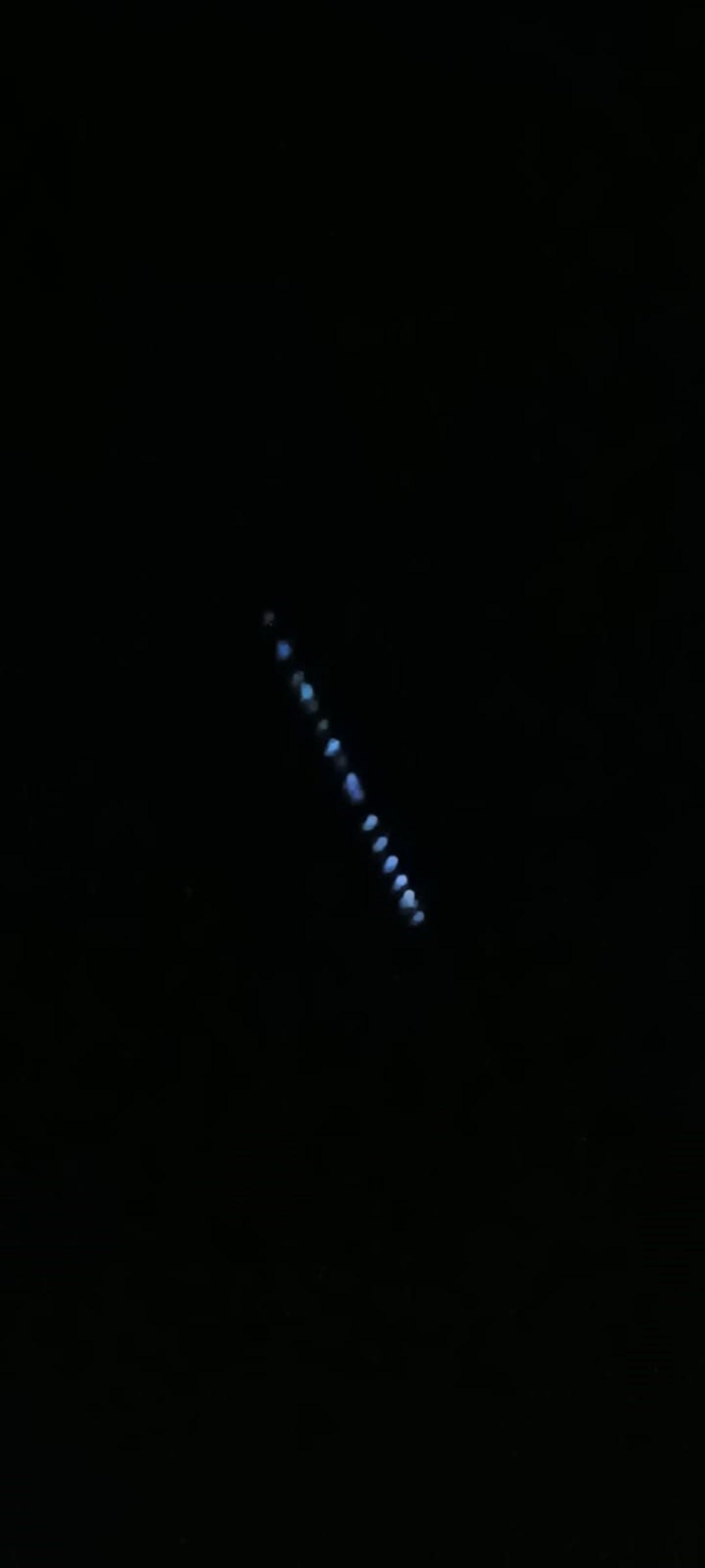 Yer: Erzincan! &lsquo;Starlink uydu zinciri  ge&ccedil;ti, vatandaşlar telefona sarıldı!  1