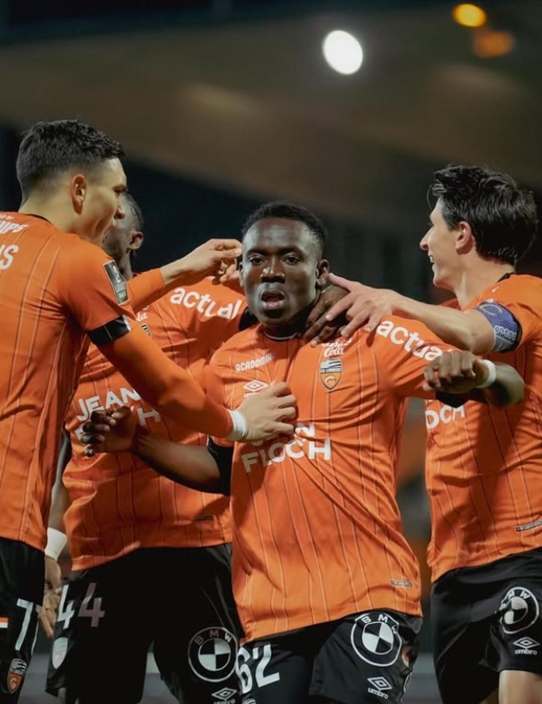 Galatasaray, Fenerbah&ccedil;e ve Beşiktaş o isim i&ccedil;in devrede! Bedavaya gelebilir 3