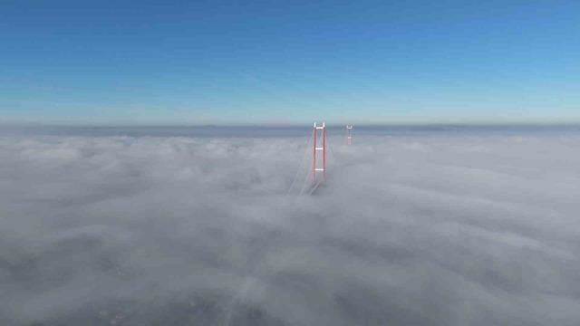 Sis içinde kalan 1915 Çanakkale Köprüsü’nde görsel şölen