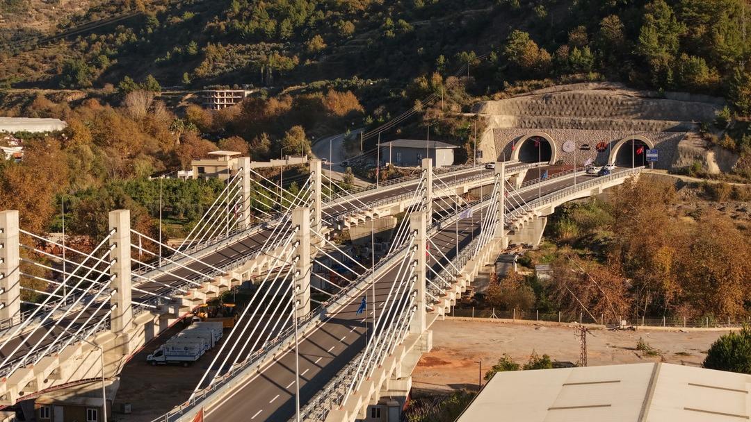 Alanya trafiğine nefes aldıracak proje! Milyarlık tasarruf 3