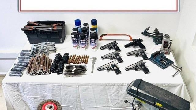 Kocaeli’de silah imalathanesine dönüştürülen adrese operasyon