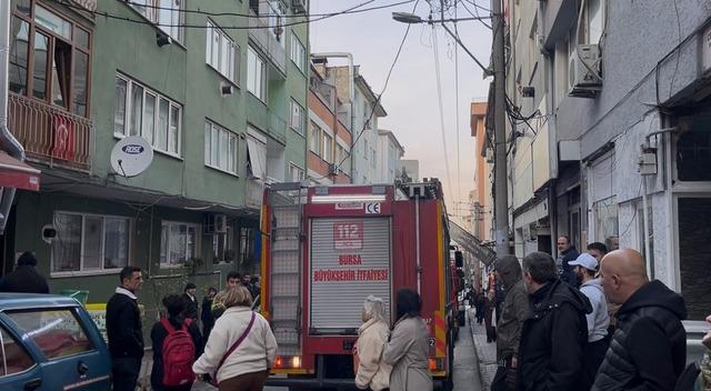 Eşine kızdı, evi yaktı mahalleli ayağa kalktı 3