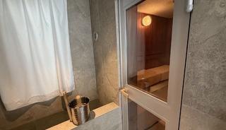 Saunada facia! Mahsur kalan &ccedil;ift hayatını kaybetti