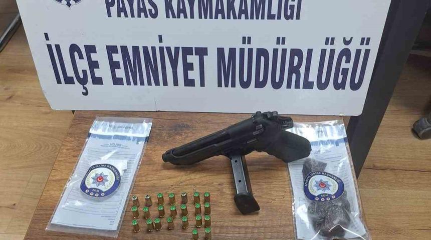 Payas&rsquo;ta uyuşturucu operasyonu; 3 g&ouml;zaltı