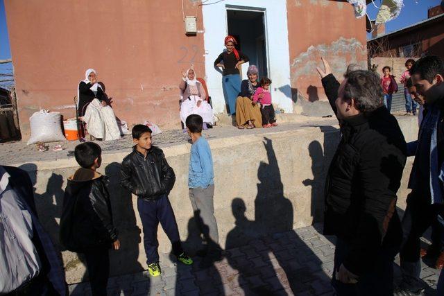 Siirt’te 30 yıl önce terörden kaçan vatandaşlar ilk kez hizmete kavuştu