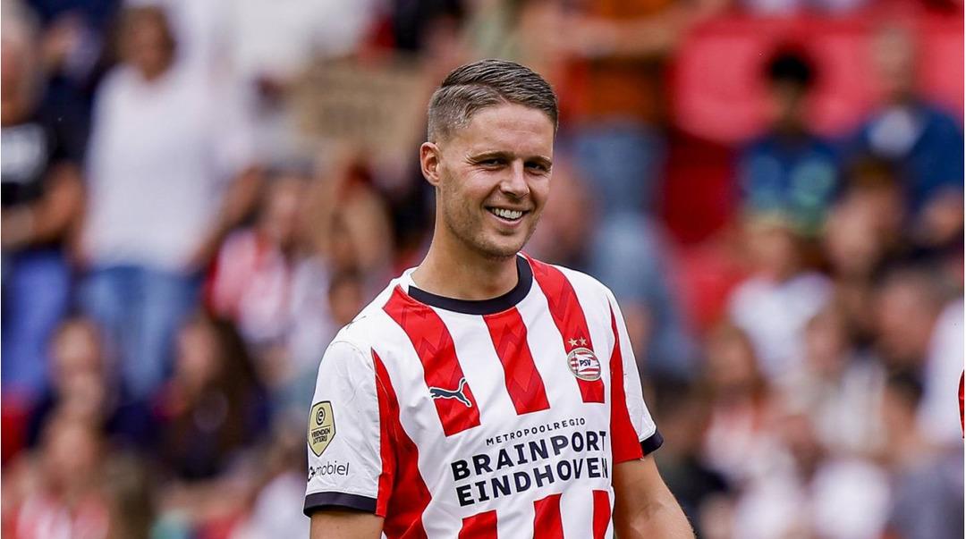 Dünyaca ünlü isim duyurdu! Fenerbahçe ilk transferini bitirdi: Her konuda anlaşıldı 2