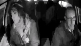 Taksiden 15 bin TL &ccedil;aldı! Tutuklandı: O anlar kamerada