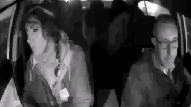 Taksiden 15 bin TL çalan kadın şüpheli tutuklandı; hırsızlık anı kamerada