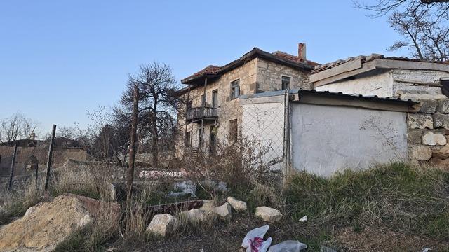 Ankara'da köpeğin saldırdığı 14 yaşındaki çocuk ağır yaralandı