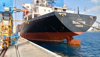 AFAD'ın Sudan'a g&ouml;nderdiği &ccedil;adırların ilk kısmı Port Sudan'a ulaştı