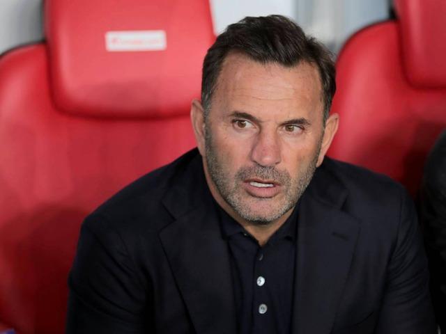 S&uuml;per Lig ekibi resmen a&ccedil;ıkladı! Galatasaraylı 2 ismi istiyoruz