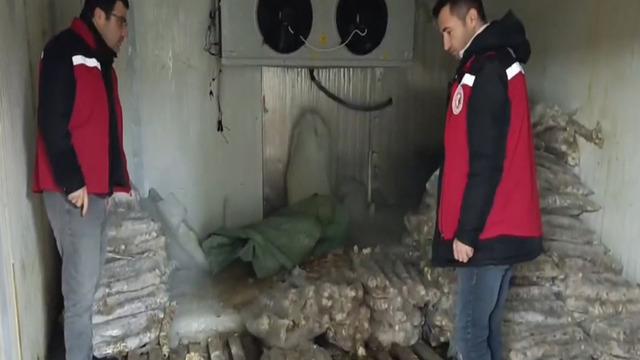 Manisa’da değeri 4 milyon lira olan bozulmuş kokoreç ele geçirildi