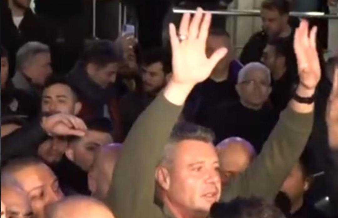 SON DAKİKA: Fenerbahçe Başkanı Sadettin Saran ifadeye çağrıldı! Gece saatlerinde İstanbul a geldi 5