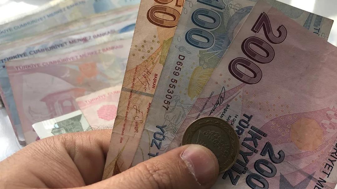 Asgari &uuml;cret i&ccedil;in net rakam verdi! Muhammed Bayram canlı yayında a&ccedil;ıkladı 4