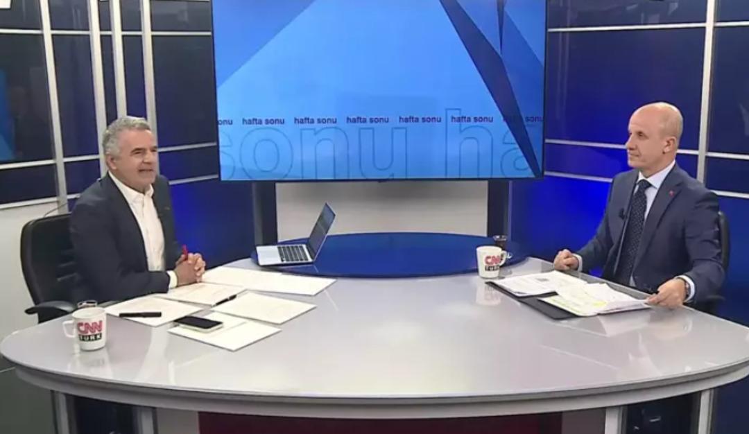 &Uuml;niversiteler 3 yıla mı d&uuml;ş&uuml;yor? Y&Ouml;K Başkanı canlı yayında a&ccedil;ıkladı 1