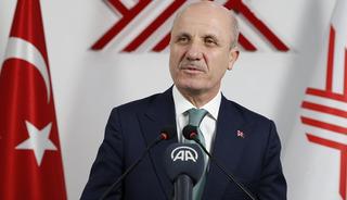 &Uuml;niversiteler 3 yıla mı d&uuml;ş&uuml;yor? Y&Ouml;K Başkanı a&ccedil;ıkladı