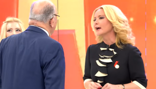 Rahmi &Ouml;zkan M&uuml;ge Anlı'ya yaş g&uuml;n&uuml;nde altın taktı! İşte değeri