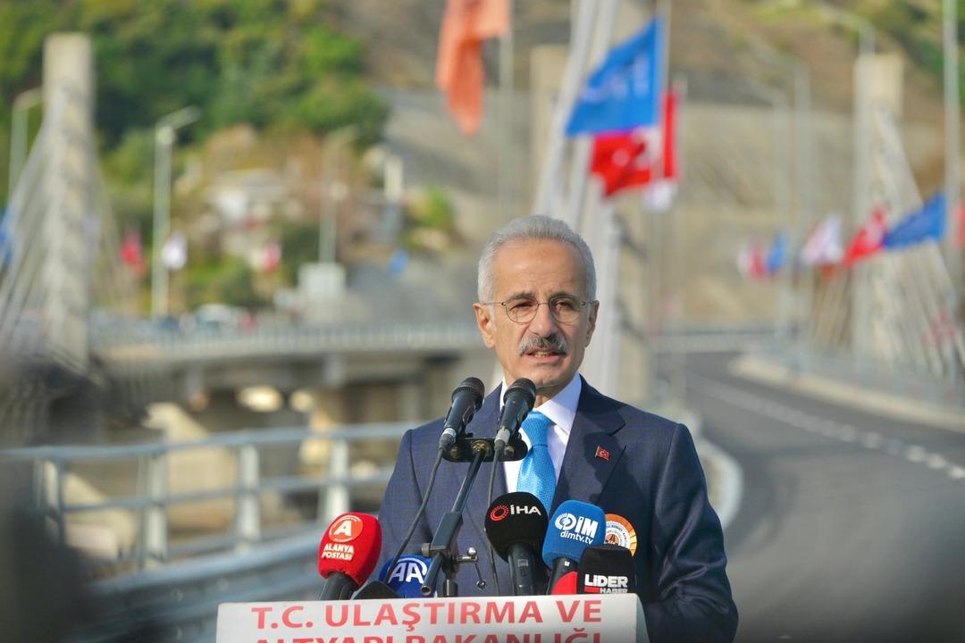 Alanya’da dev açılış! Doğu Çevre Yolu ve Demirtaş Kavşağı hizmete girdi 1